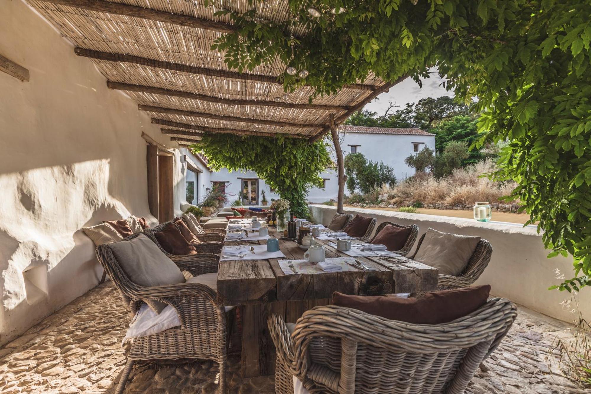 La Donaira Guest House Montecorto Bagian luar foto